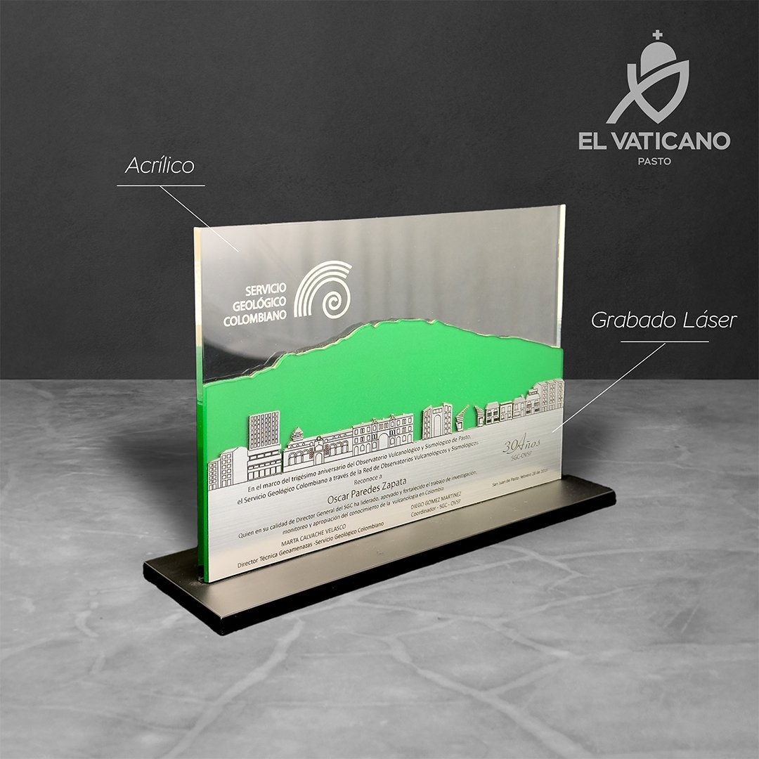 Reconocimiento volcán con grabado láser
