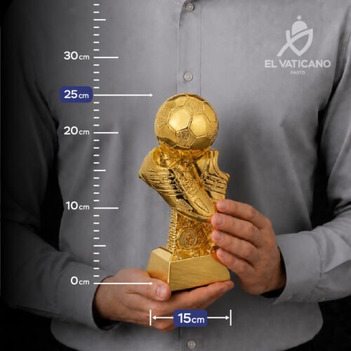 Trofeo Goleador dorado en resina - Imagen 2