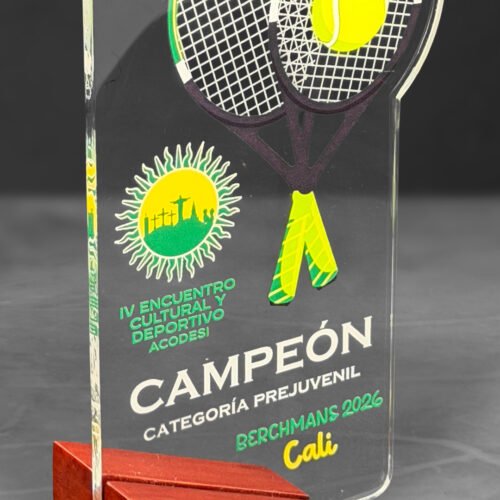 Placa de acrílico transparente Tenis con base en madera - Imagen 2